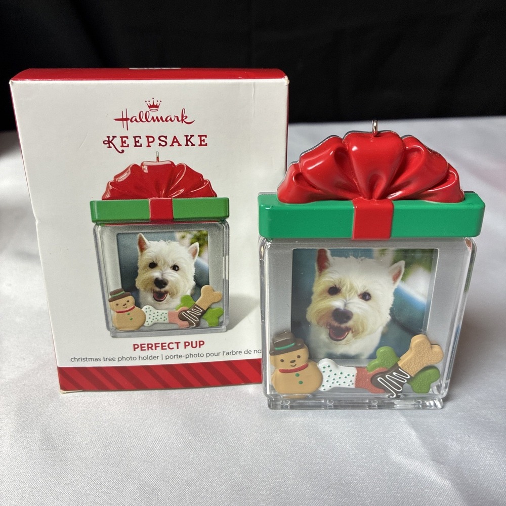 Hallmark Keepsake 2014 Perfect Pup Photo Holder Musical Ornament Dog QG01106